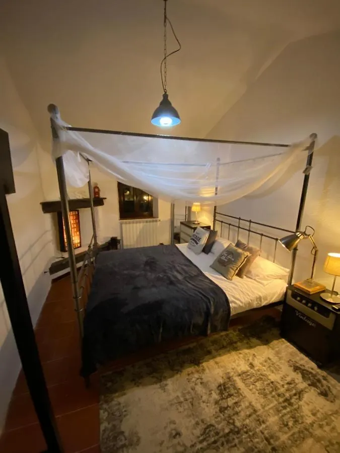 Fosdinovo 5-Bed Villa- A Tranquil Retreat Itália
