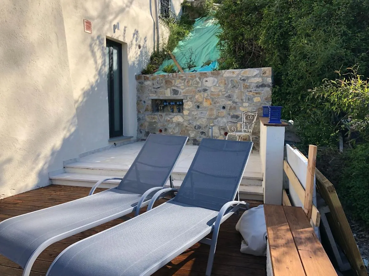 Fosdinovo 5-Bed Villa- A Tranquil Retreat 0*,